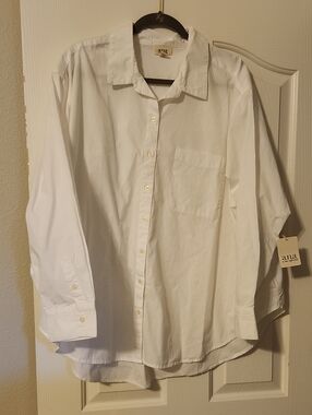 a.n.a Cotton White Long-Sleeve Button-Down Shirt
